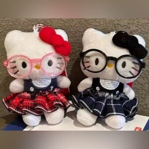 Brand New, Never Used! Hello Kitty Keychain Bundle